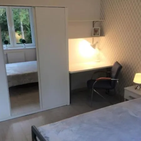Modern Near The Park, Zoo, 2bd Kitchen Balcony Parking * Wrocław
